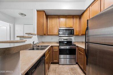 7-4608WMA1193-ocupix-