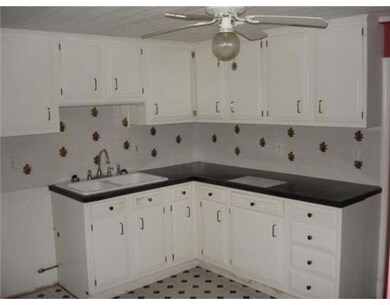 27 Columbus St, Providence, RI 02908 - photo 5