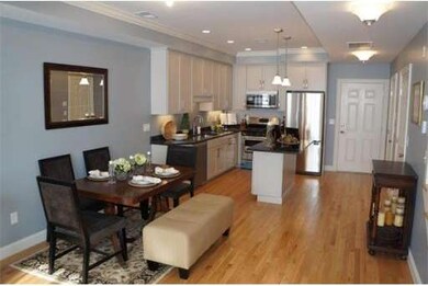 345 Belgrade Ave unit 3, Roslindale, MA 02131 - photo 2