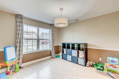 10371 Hillsborough Dr, Fishers, IN 46037 - photo 7