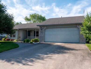 2043 Duncan Dr, Huntington, IN 46750 - photo 2