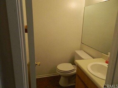 960 W Arrow Hwy unit F, Upland, CA 91786 - photo 7