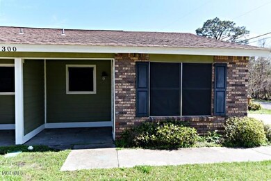300 Gates Ave unit A, Long Beach, MS 39560 - photo 2