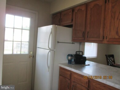 1026 Hampton Cir, Hagerstown, MD 21742 - photo 6