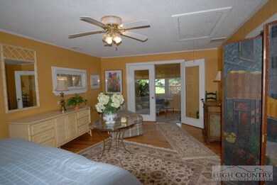 Bedroom: and what a great use for this space! It o