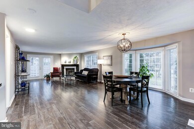 11763 Arbor Glen Way, Reston, VA 20194 - photo 5