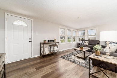 S_-_13441_Graham_Rd_SW_-_005
