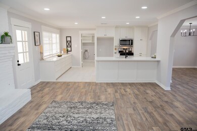 1022 1022 Beechwood Dr, Tyler, TX 75701 - photo 4