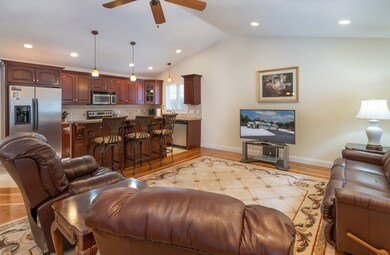 46 Palmer Rd unit 25, Monson, MA 01057 - photo 7