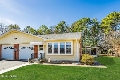 3B Dixon Ct, Whiting, NJ 08759 - photo 2