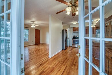 867-E-Main-St-Abingdon-VA Matt-Smith-Rea
