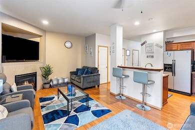 209 NE Miramar Cir, Bremerton, WA 98311 - photo 5