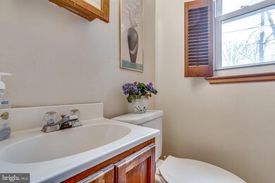 3020 Crest Ave, Cheverly, MD 20785 - photo 7