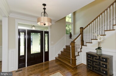 2300 Grove Ave, Falls Church, VA 22046 - photo 4