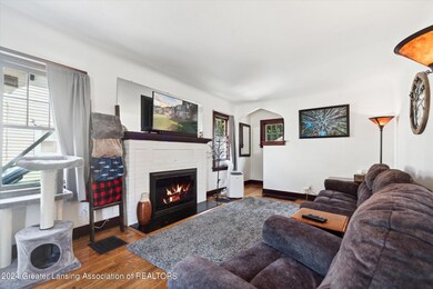 03-1843-Stirling-Ave-Lansing-MI-48910-Wi