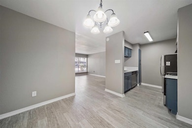 4400 Memorial Dr unit 8-1035, Houston, TX 77007 - photo 5