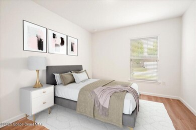 Ruby bedroom 2