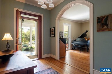 1025 Locust Ave, Charlottesville, VA 22901 - photo 6