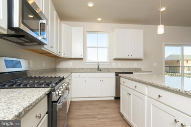 127 Thornton Way unit PLYMOUTH LOT 114, Winchester, VA 22602 - photo 2