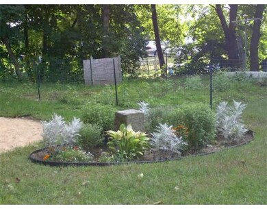 40 Sampson St unit 1, South Grafton, MA 01560 - photo 5