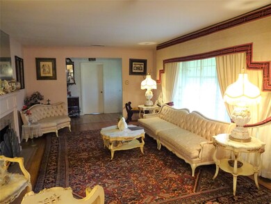 3942 Fernwood Dr, Houston, TX 77021 - photo 7