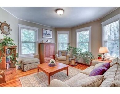 19 Eliot Crescent unit 3, Chestnut Hill, MA 02467 - photo 4