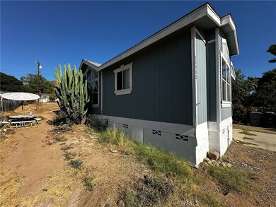 32330 Wildomar Rd, Lake Elsinore, CA 92530 - photo 4