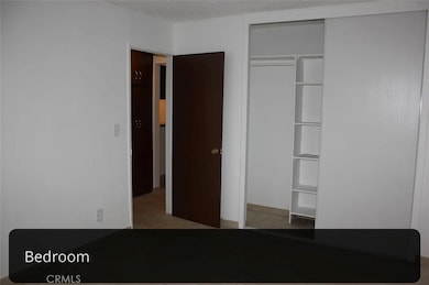 13040 Dronfield Ave unit 6, Sylmar, CA 91342 - photo 5