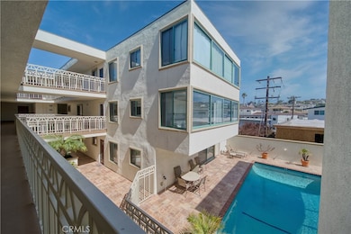 201 Calle Miramar unit 16, Redondo Beach, CA 90277 - photo 4