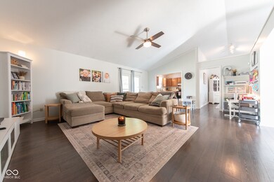 3740 Briar Hill Way, Columbus, IN 47203 - photo 3