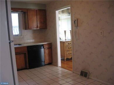 22 Walnut Hill Ln, Havertown, PA 19083 - photo 7