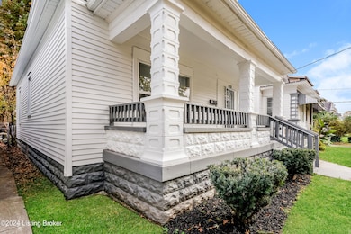 1105 S 32nd St, Louisville, KY 40211 - photo 2