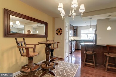 4081 S Four Mile Run Dr unit 203, Arlington, VA 22204 - photo 3