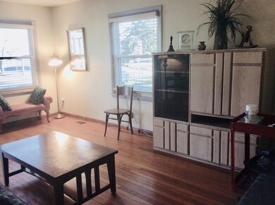 745 S Roys Ave, Columbus, OH 43204 - photo 3