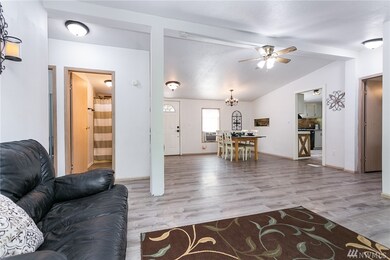 8677 Harbor Dr, Blaine, WA 98230 - photo 2