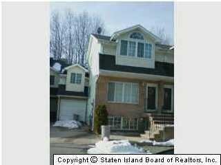 49 Sharrotts Ln, Staten Island, NY 10309 - photo 3