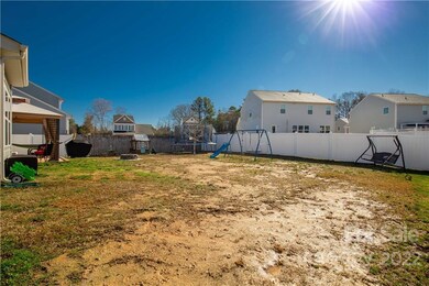 2557 Courtland Dr, Clover, SC 29710 - photo 5