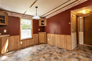 8080 Highway 337, Gravel Switch, KY 40328 - photo 6