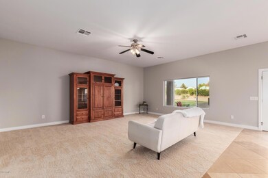 Relax in style and comfort!