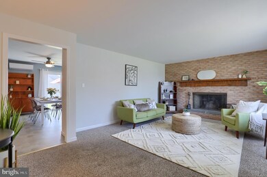 128 City Mill Rd, Lancaster, PA 17602 - photo 4