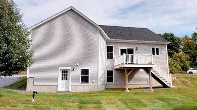 1 Sugar Plum Ln, Londonderry, NH 03053 - photo 4
