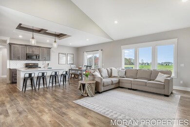 Living Room/Kitchen