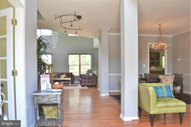 46860 Backwater Dr, Sterling, VA 20164 - photo 3