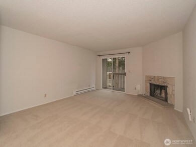 14527 NE 40th St unit G204, Bellevue, WA 98007 - photo 6