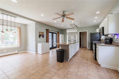 Spacious Eat In Kitchen