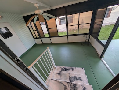 10428 Shawnee Rd unit 76, Weeki Wachee, FL 34614 - photo 6