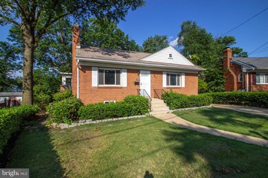 2724 Hawthorne Terrace, Hyattsville, MD 20785 - photo 2