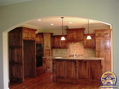 5739 SW 44th Ct, Topeka, KS 66610 - photo 5