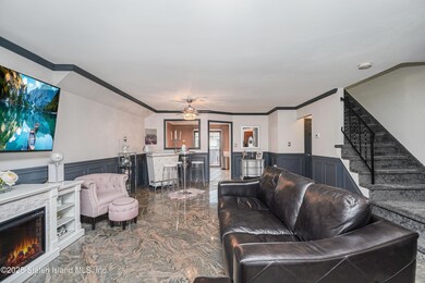 816 Sinclair Ave, Staten Island, NY 10309 - photo 5