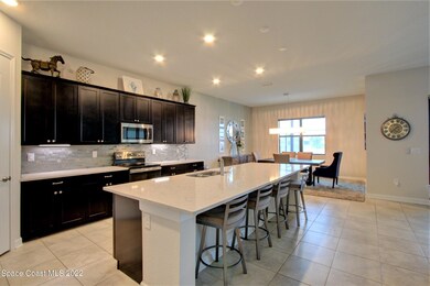 IMG_6462_3_4_Interior 2